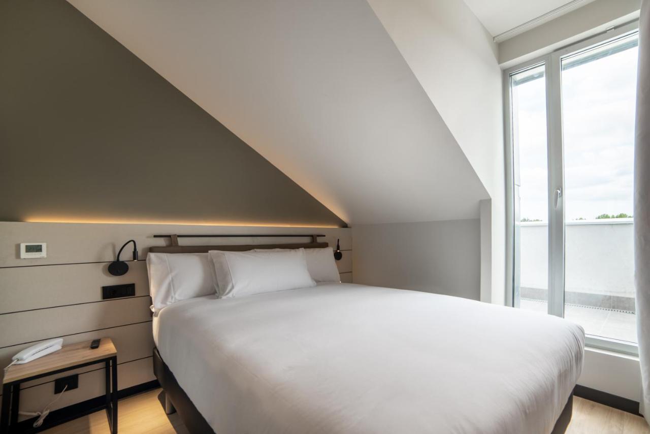 Отель Ibis Styles Сантандер Экстерьер фото