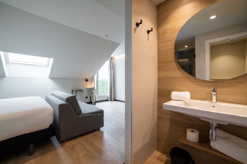 Отель Ibis Styles Сантандер Экстерьер фото